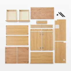 Armoire en noyer avec tiroirs