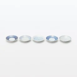 Assiette en porcelaine Hasami ‐ Motif maille, Petite