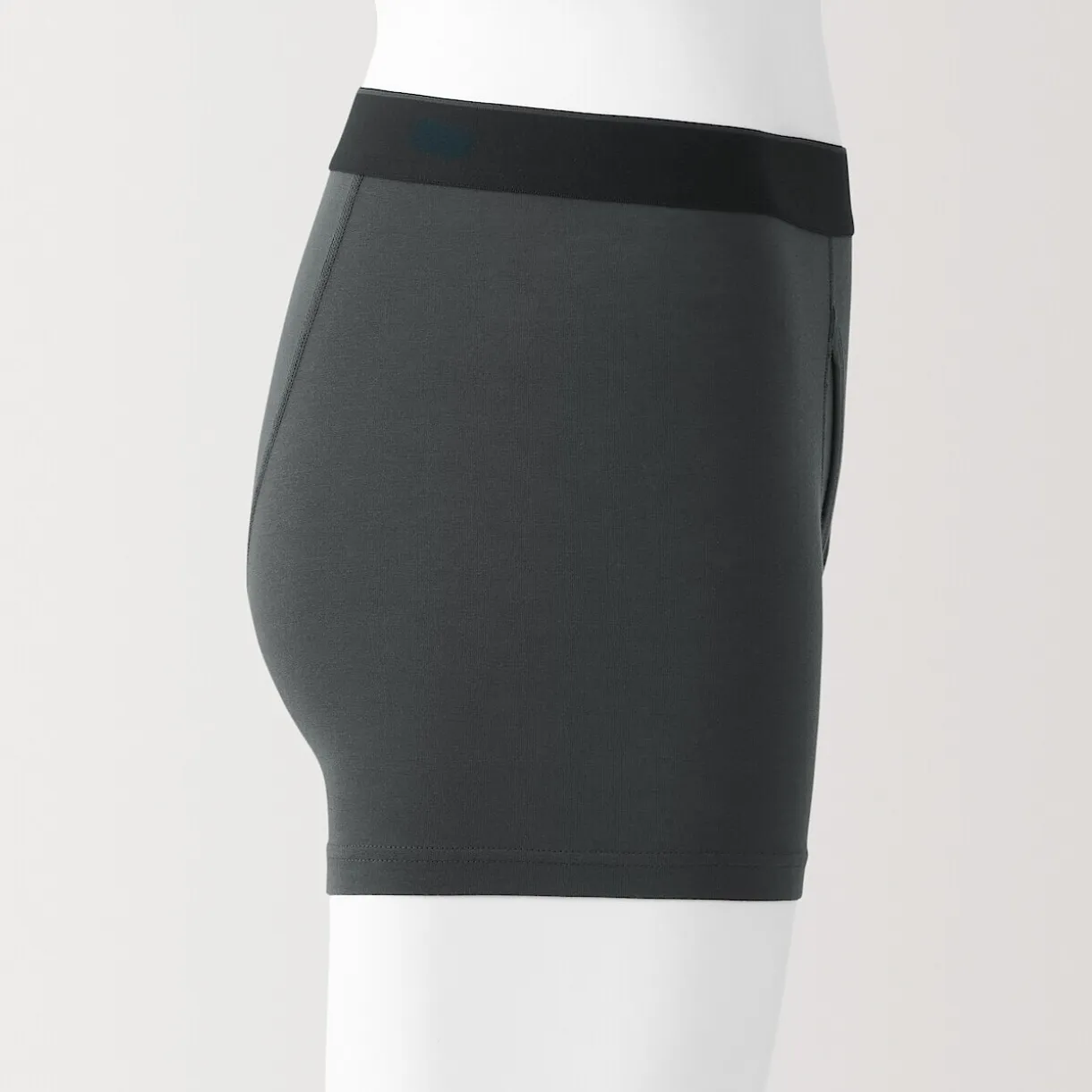 Boxer avec ouverture frontale en lyocell pour homme.