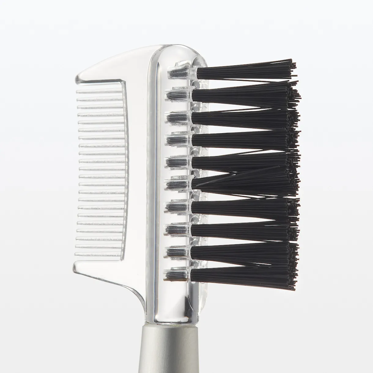 Brosse sourcils / peigne pour cils
