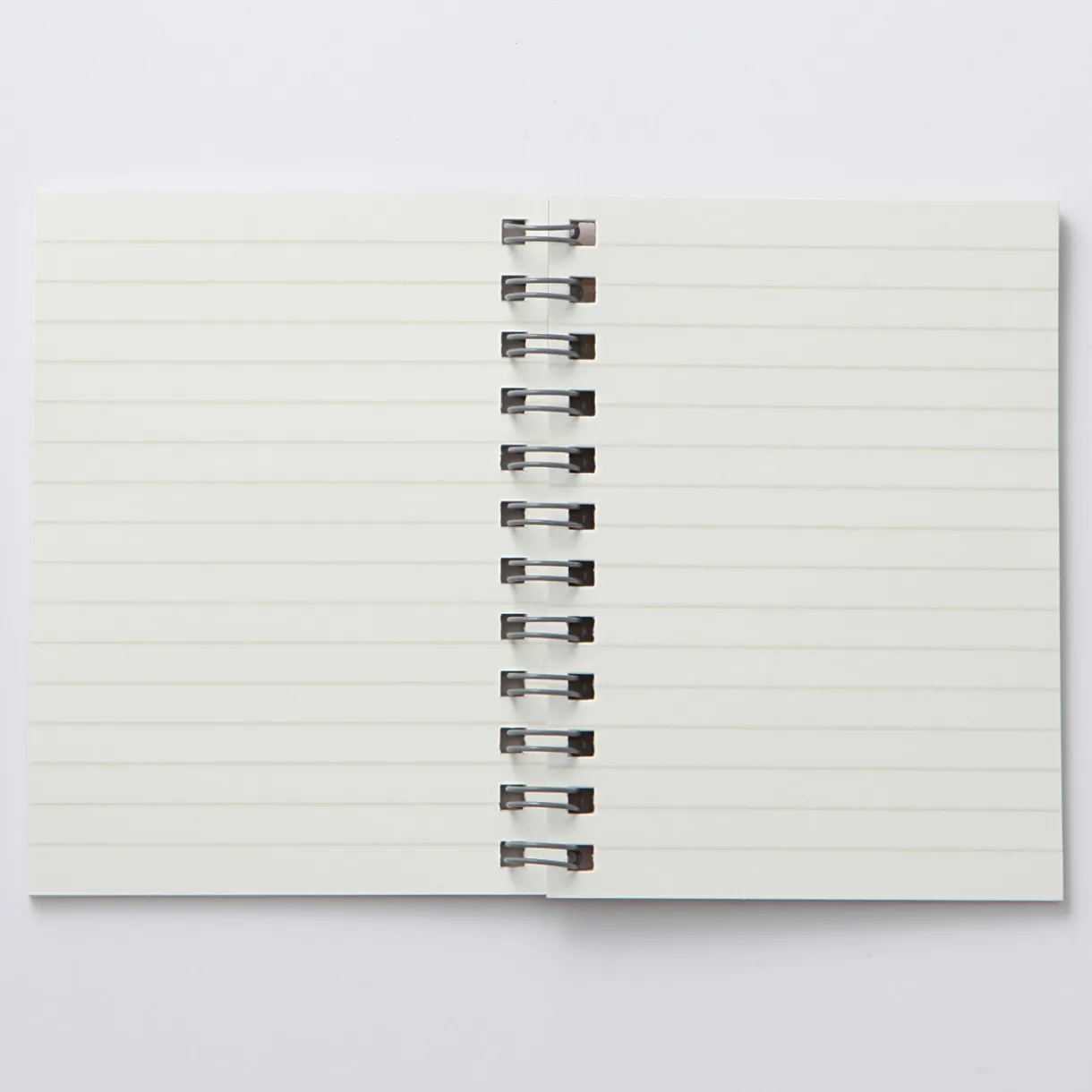 Carnet à double spirale en papier d``arbres de plantation A7
