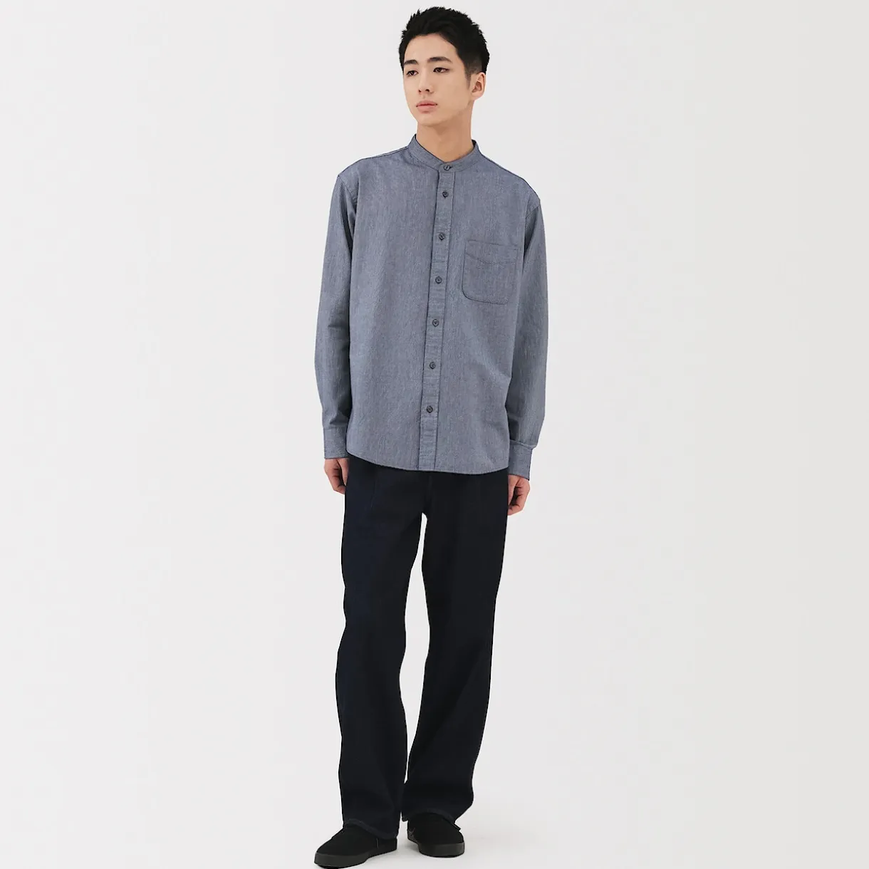 Chemise en coton Oxford lavé col officier pour homme