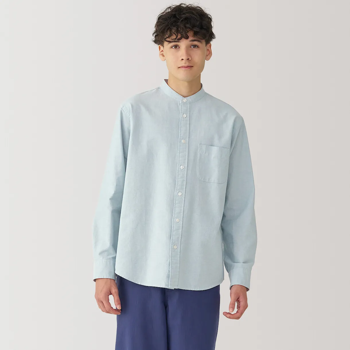 Chemise en coton Oxford lavé col officier pour homme…