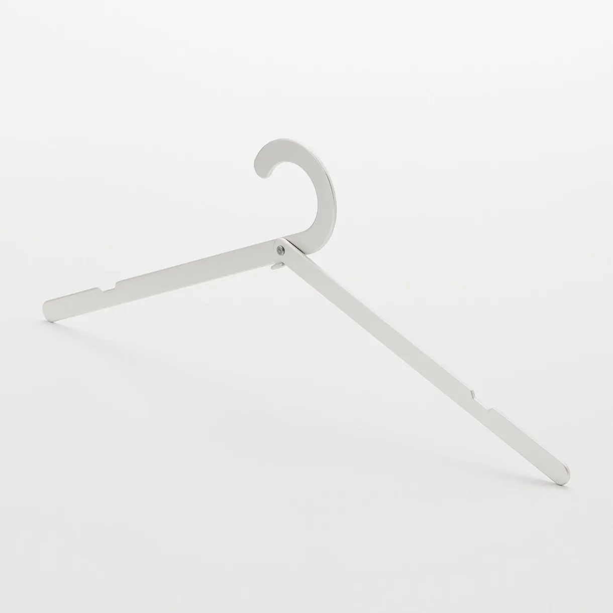 Cintre pliable en aluminium