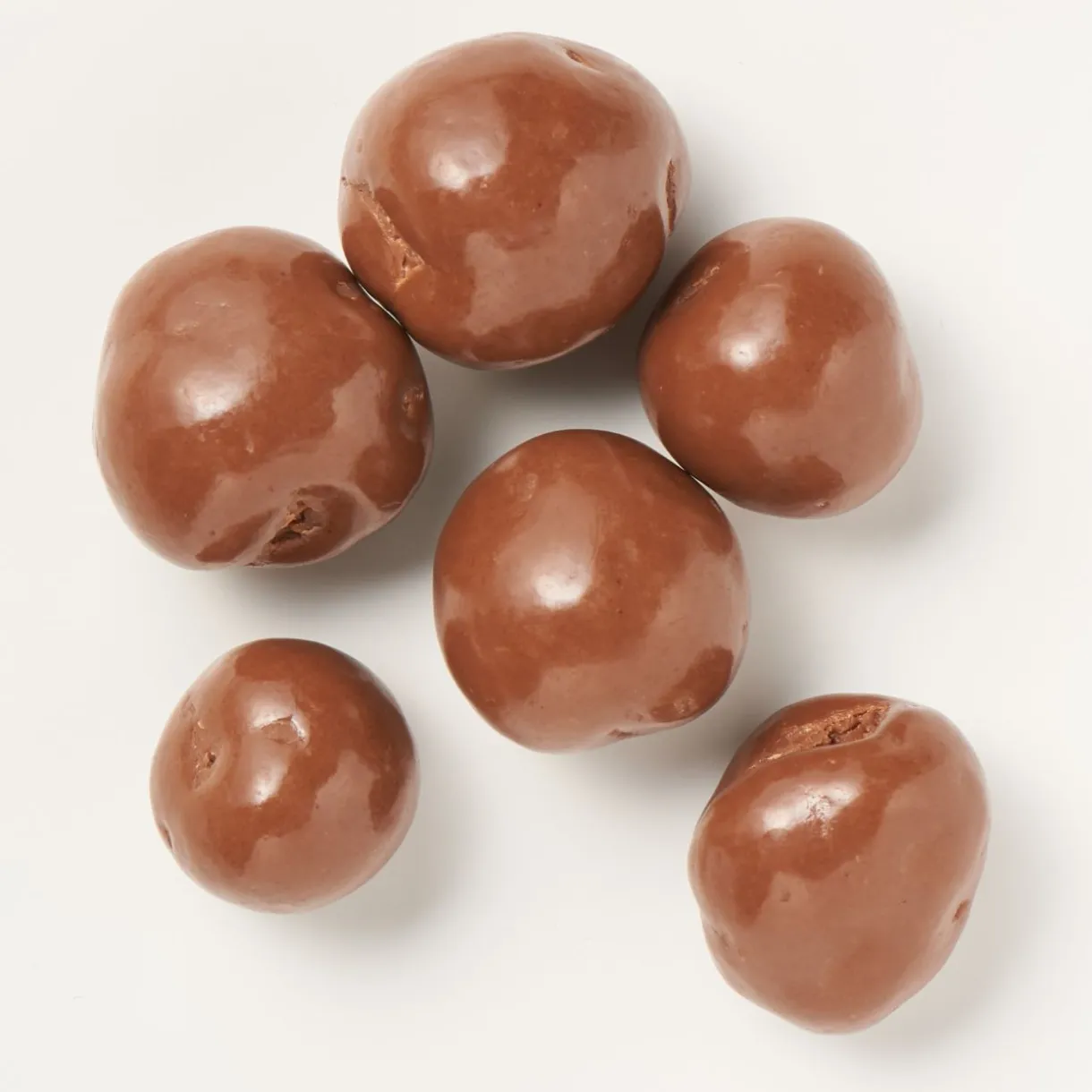 Frambroises enrobées de chocolat au lait