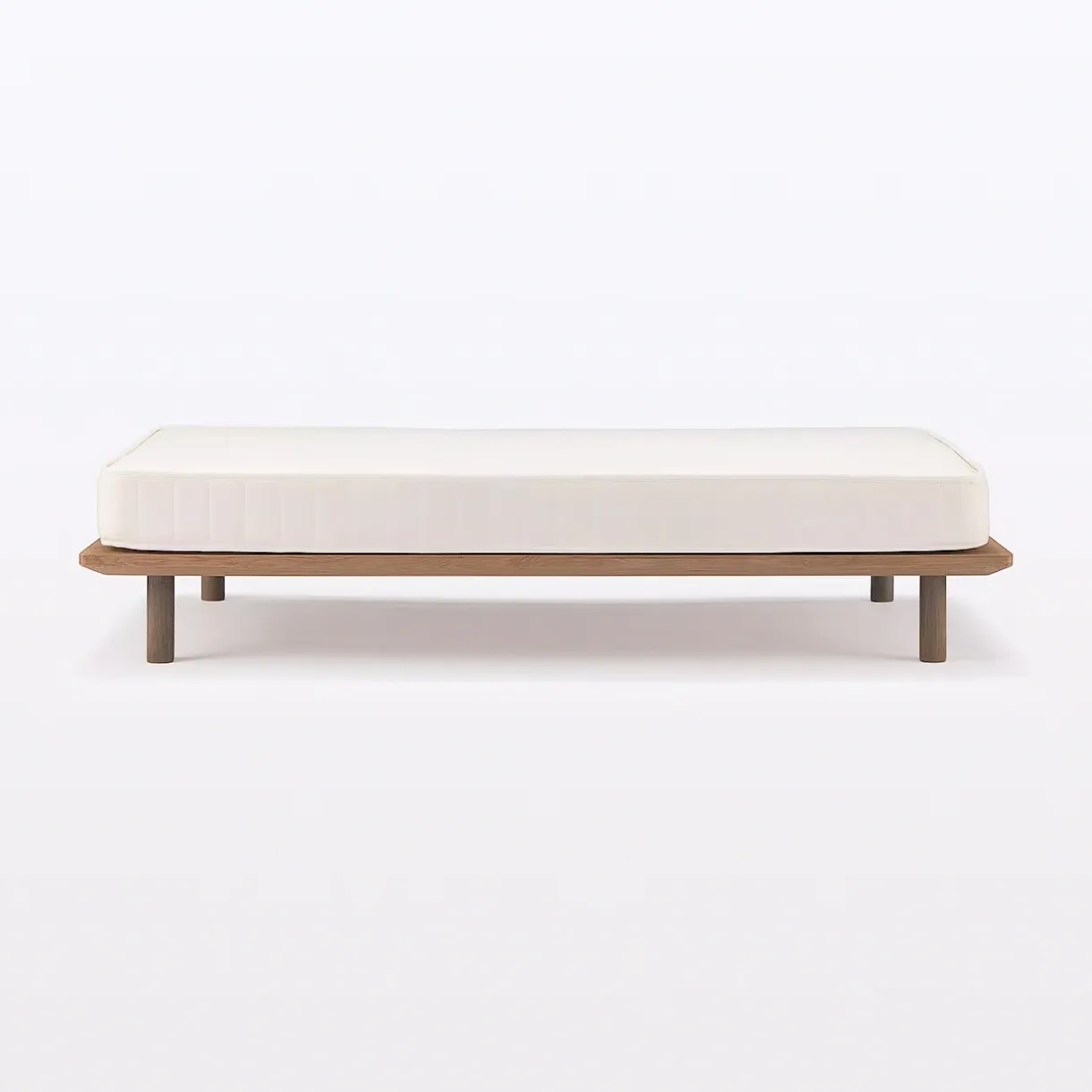 Lit plateforme simple en noyer