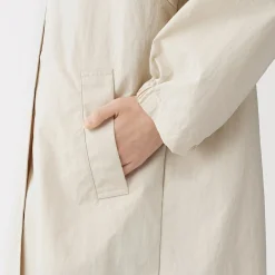 Manteau à capuche amovible déperlant pour femme