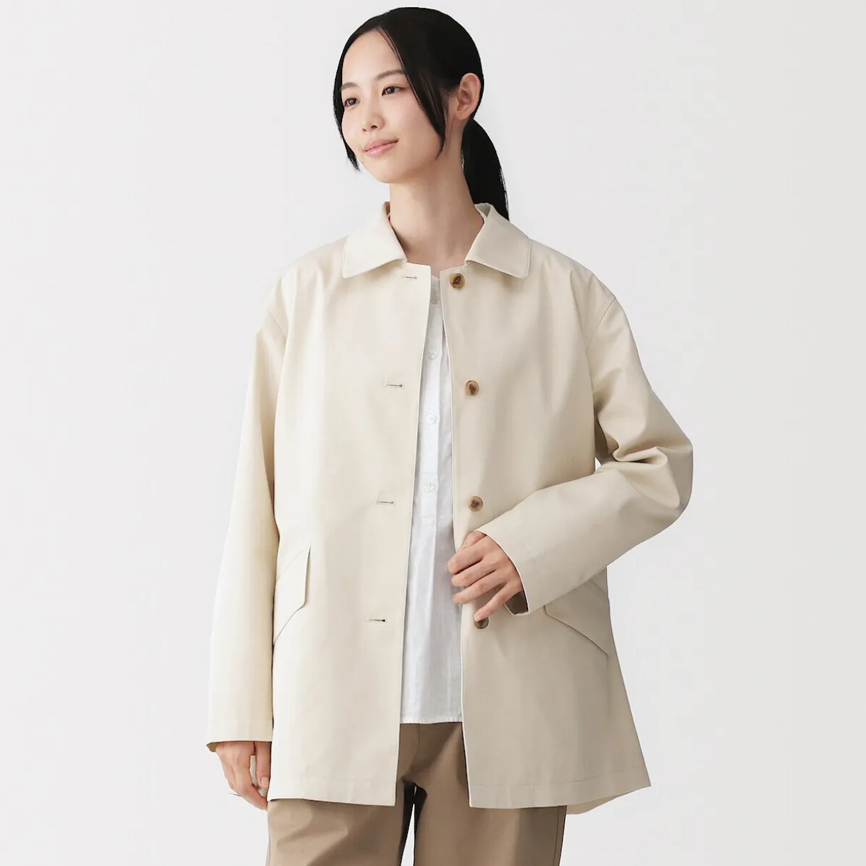 Manteau à col montant déperlant en sergé de coton pour femme