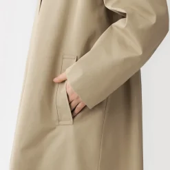 Manteau droit en coton déperlant pour femme