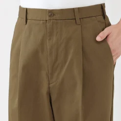 Pantalon Chino à pinces en coton stretch coupe wide homme