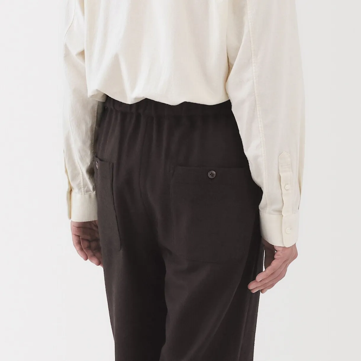 Pantalon confortable en mélange de cachemire recyclé pour homme