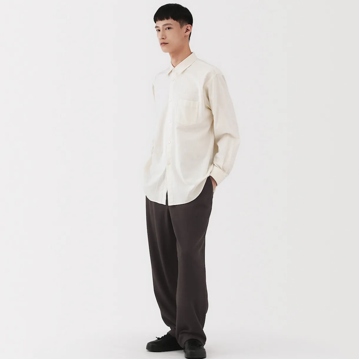 Pantalon confortable en mélange de cachemire recyclé pour homme
