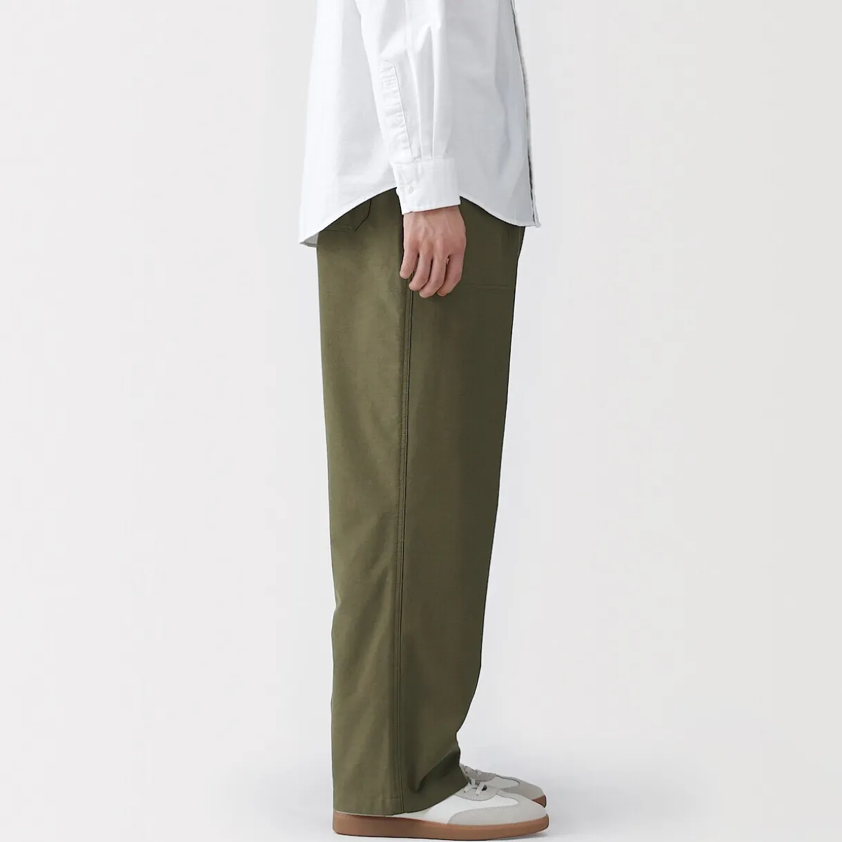 Pantalon extensible dans les deux sens à taille élastiquée pour homme