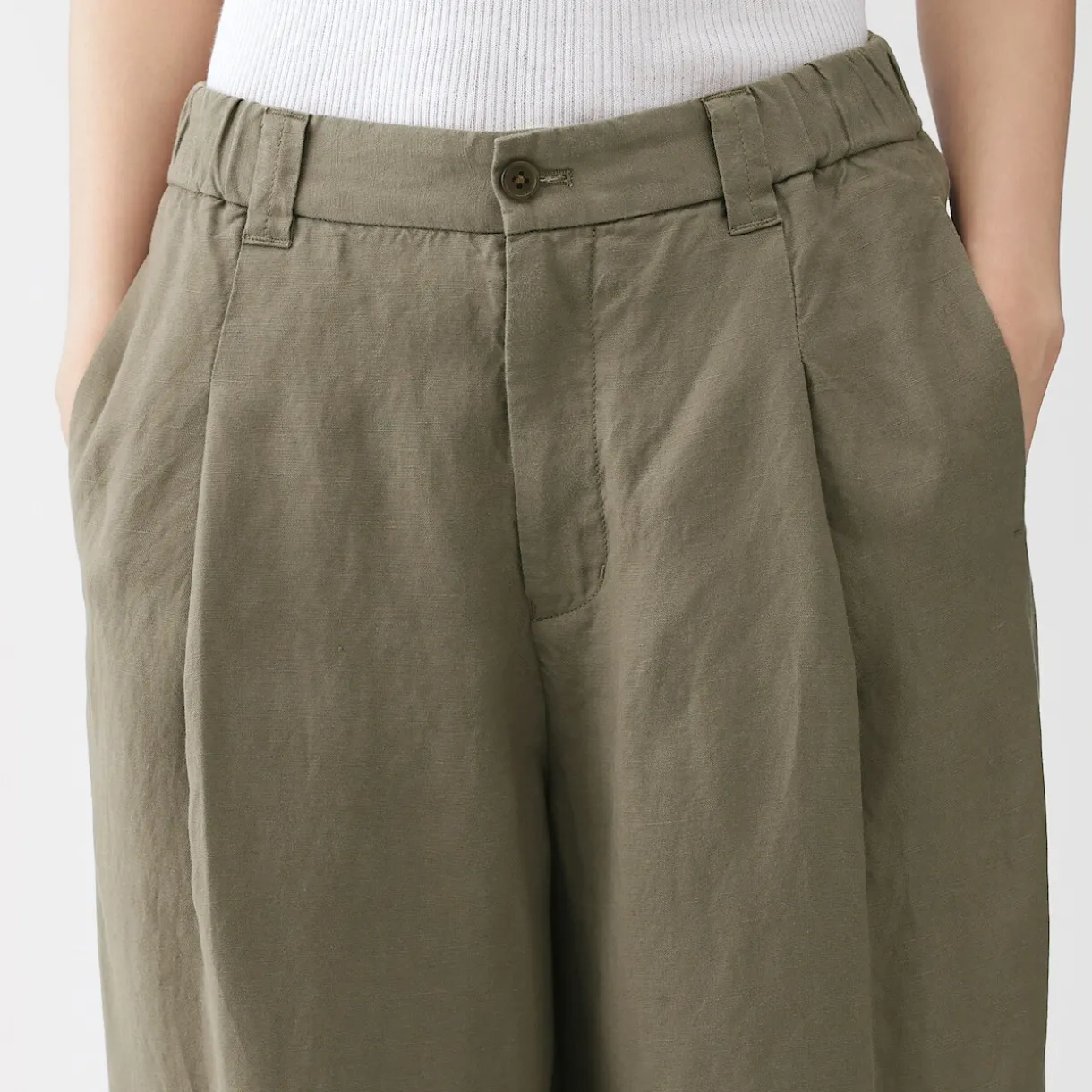 Pantalon large plissé en lin et lyocell pour femme