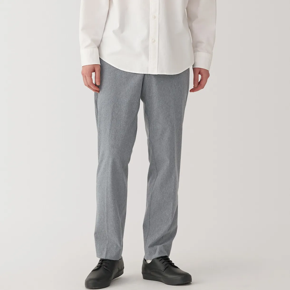 Pantalon plissé ajusté et stretch pour homme