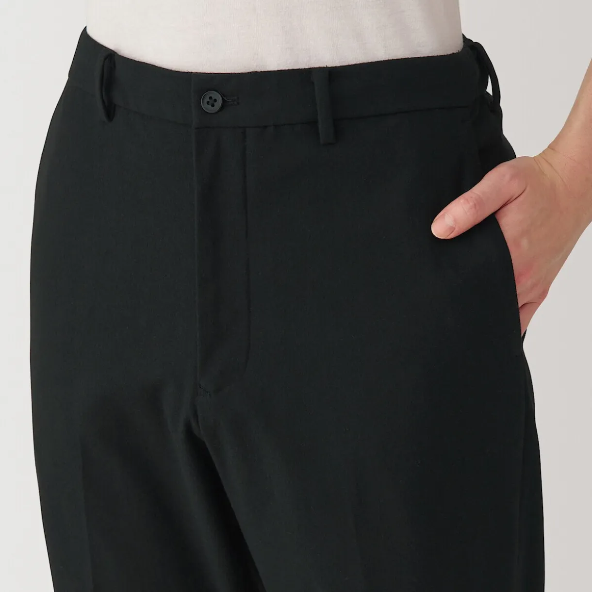 Pantalon plissé ajusté et stretch pour homme