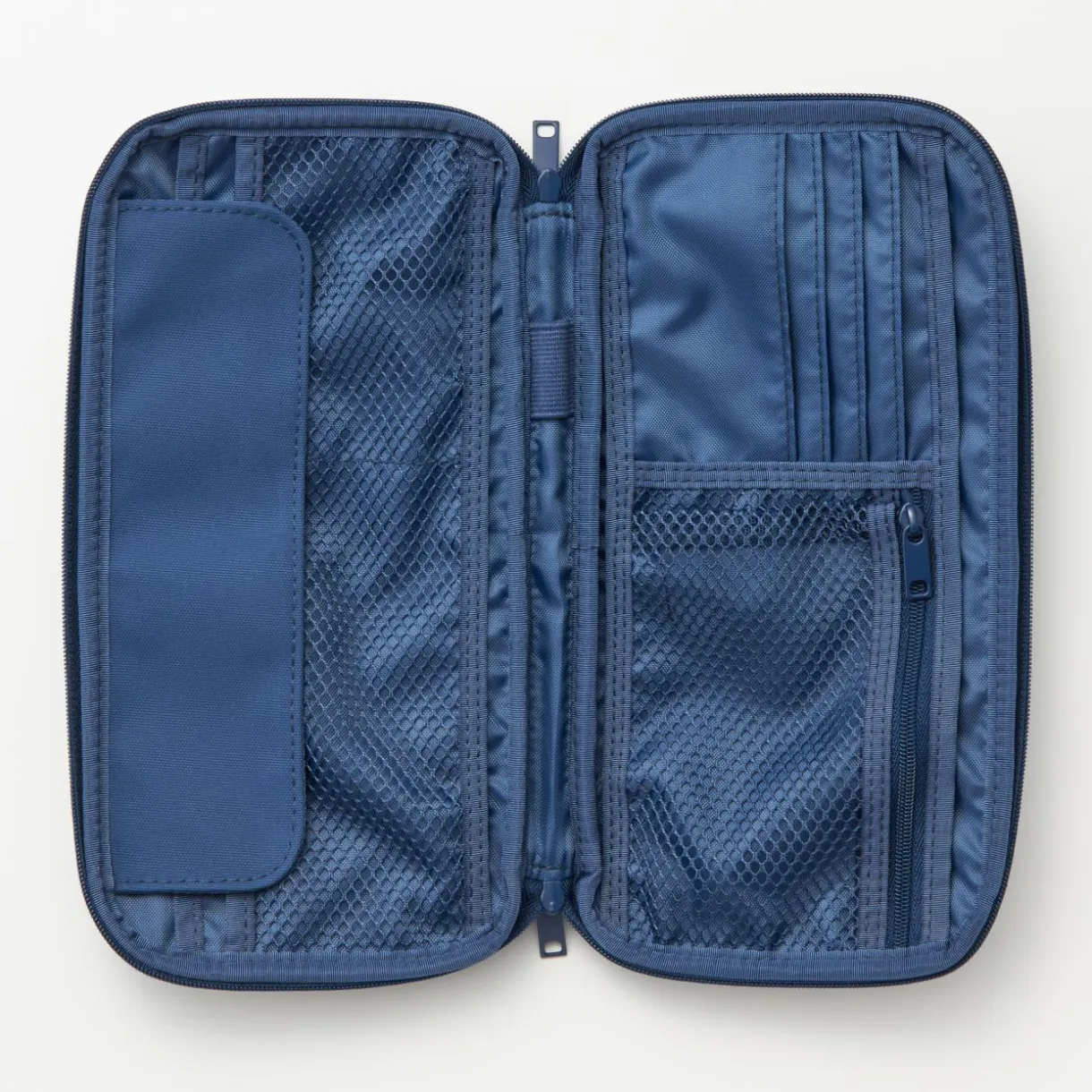 Pochette de voyage