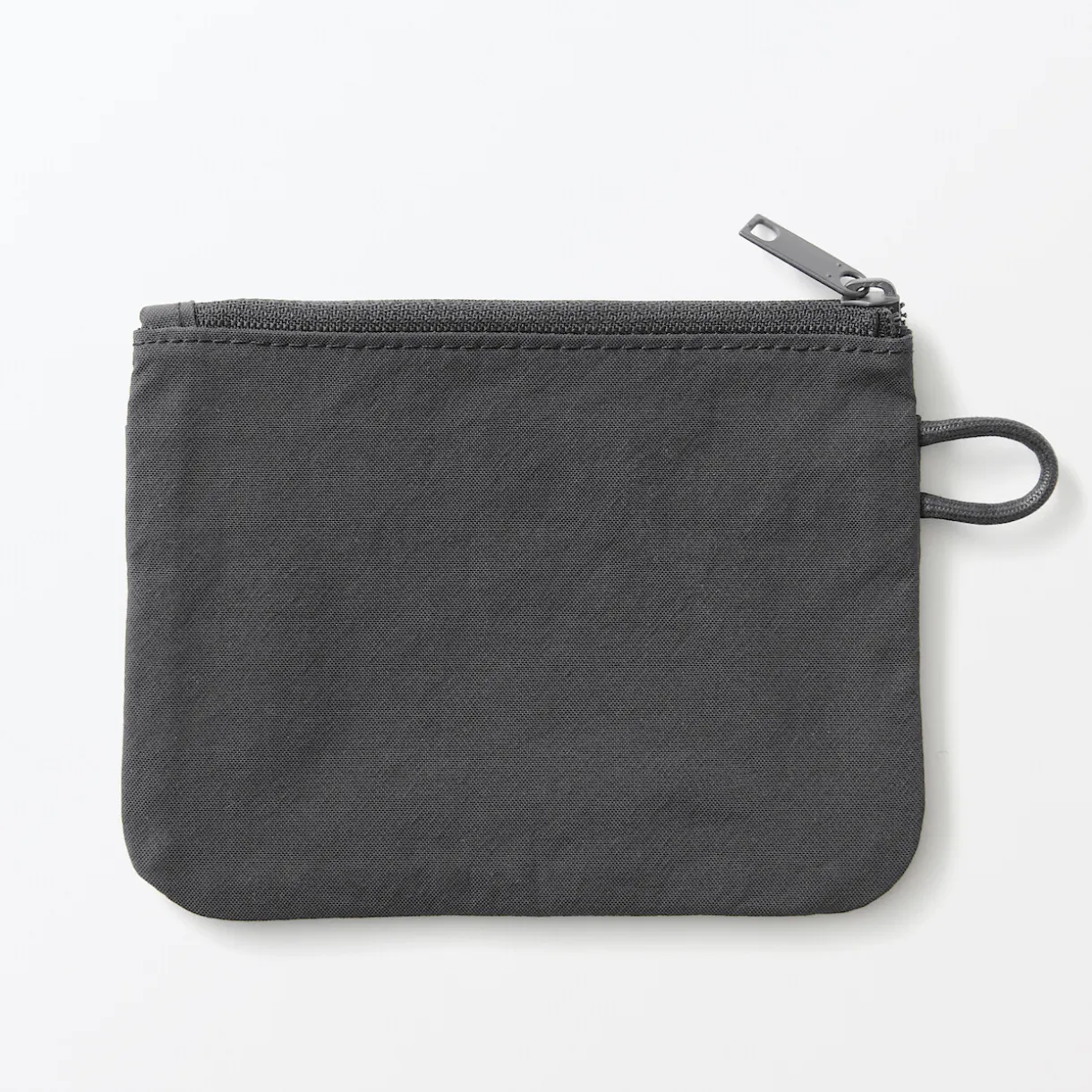 Pochette zippée en nylon texturé ‐ Petite