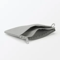 Pochette zippée en nylon texturé ‐ Moyenne