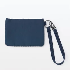 Porte‐cartes en polyester