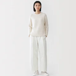 Pull à col ras du cou bouclé en mélange de coton pour femme