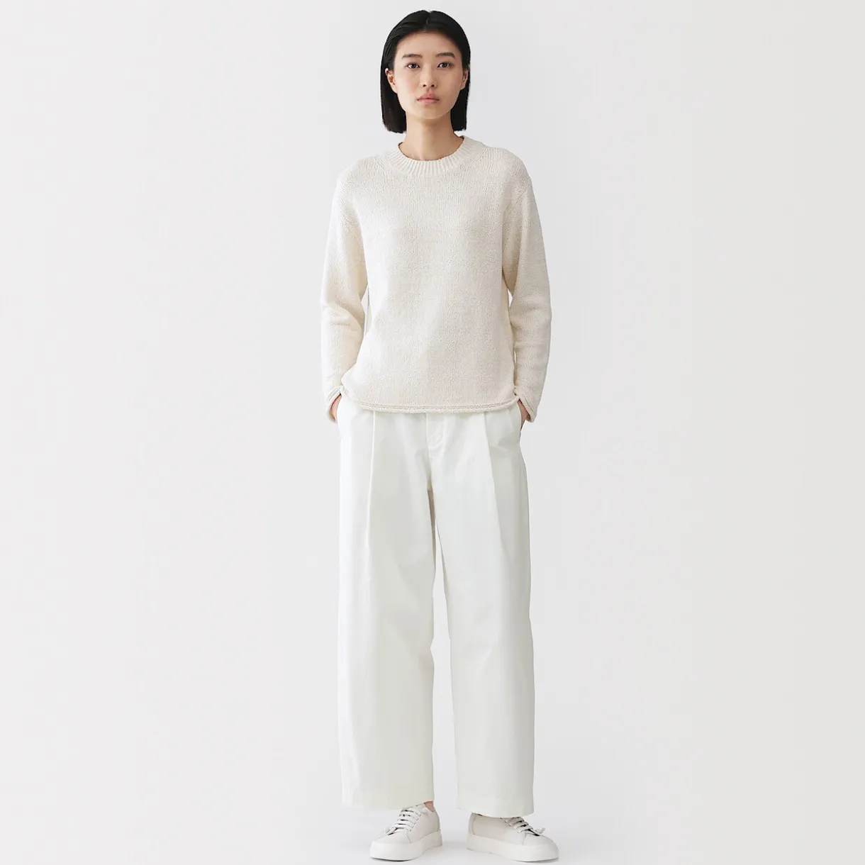 Pull à col ras du cou bouclé en mélange de coton pour femme