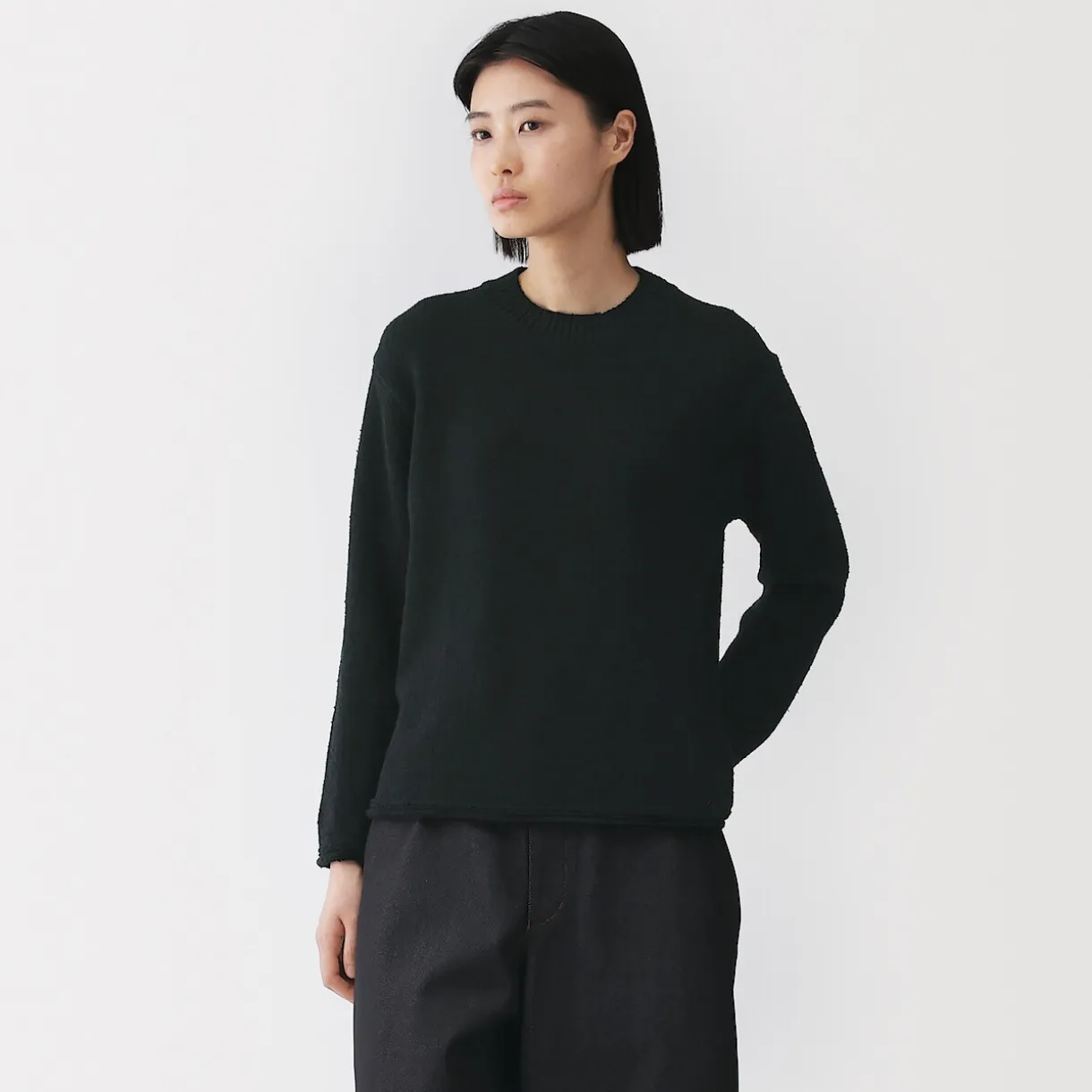 Pull à col ras du cou bouclé en mélange de coton pour femme