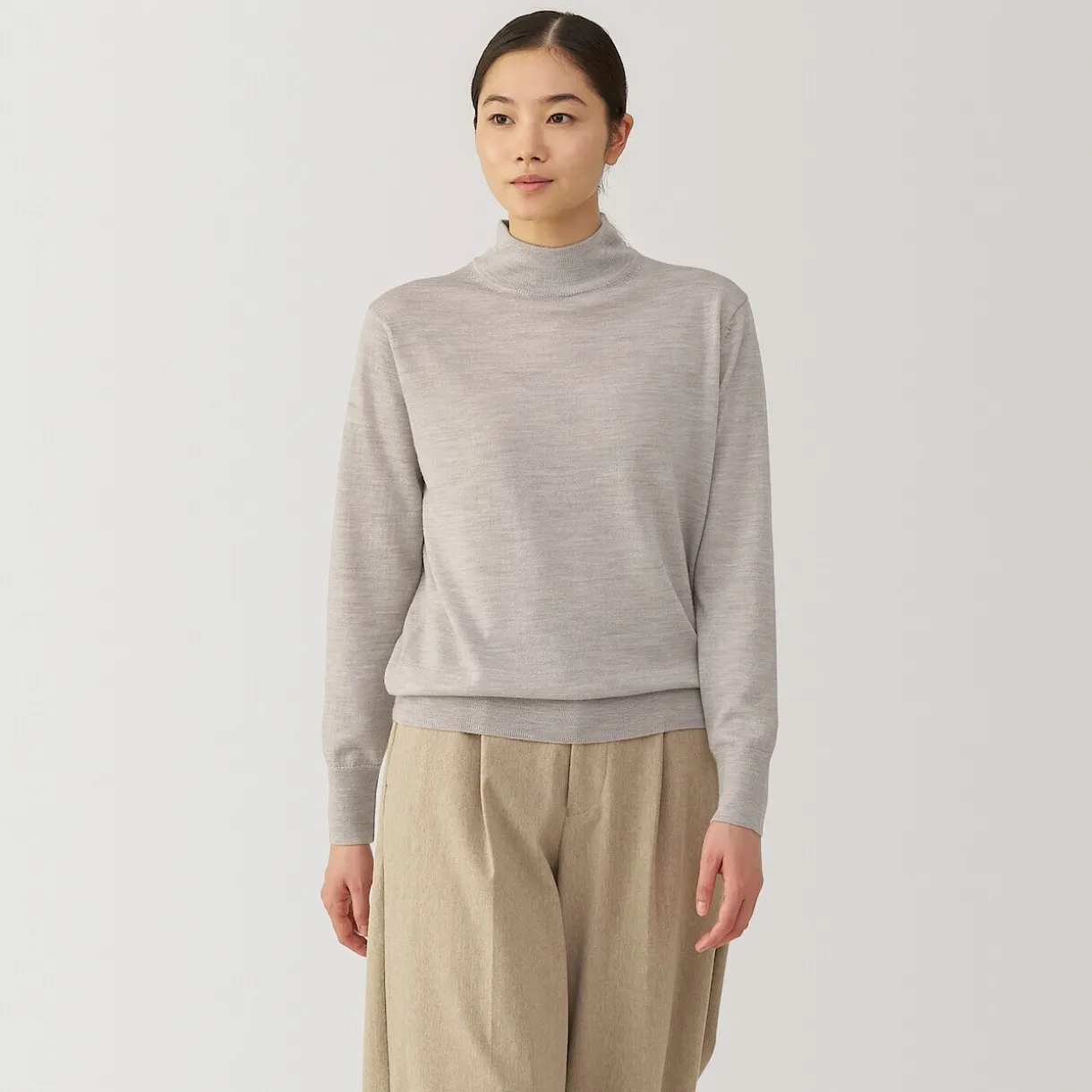 Pull col montant en laine à fine maille femme
