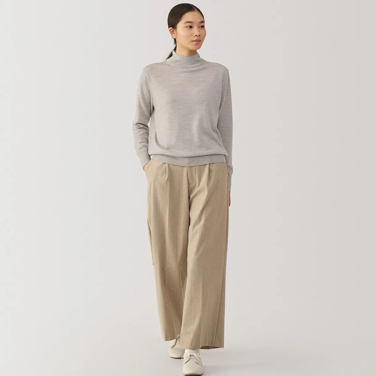 Pull col montant en laine à fine maille femme