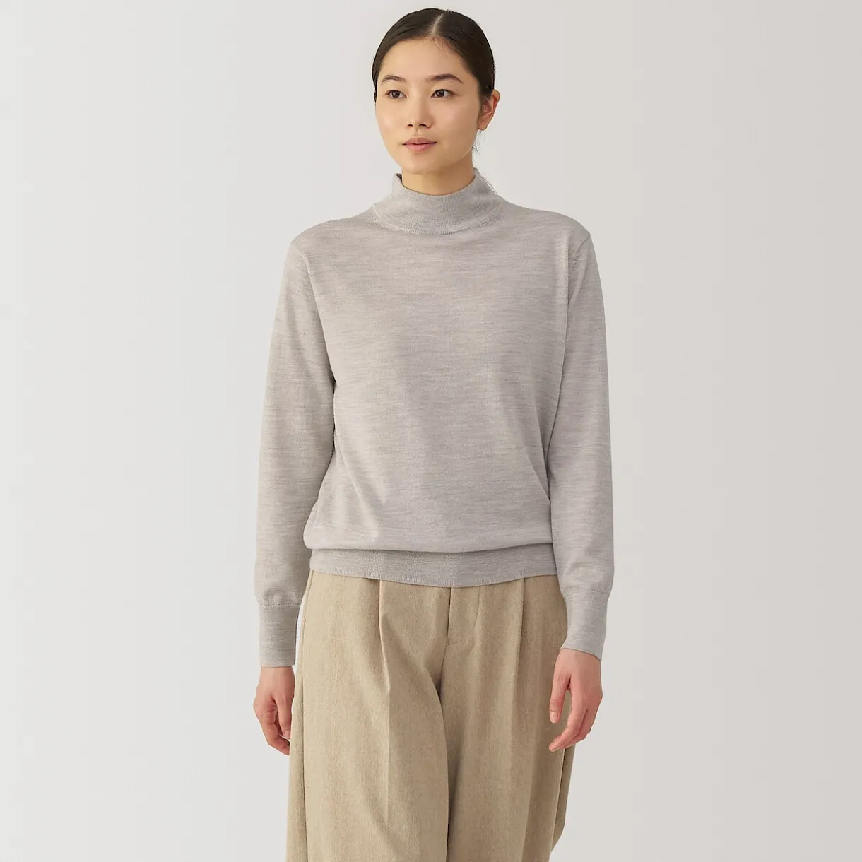 Pull col montant en laine à fine maille femme