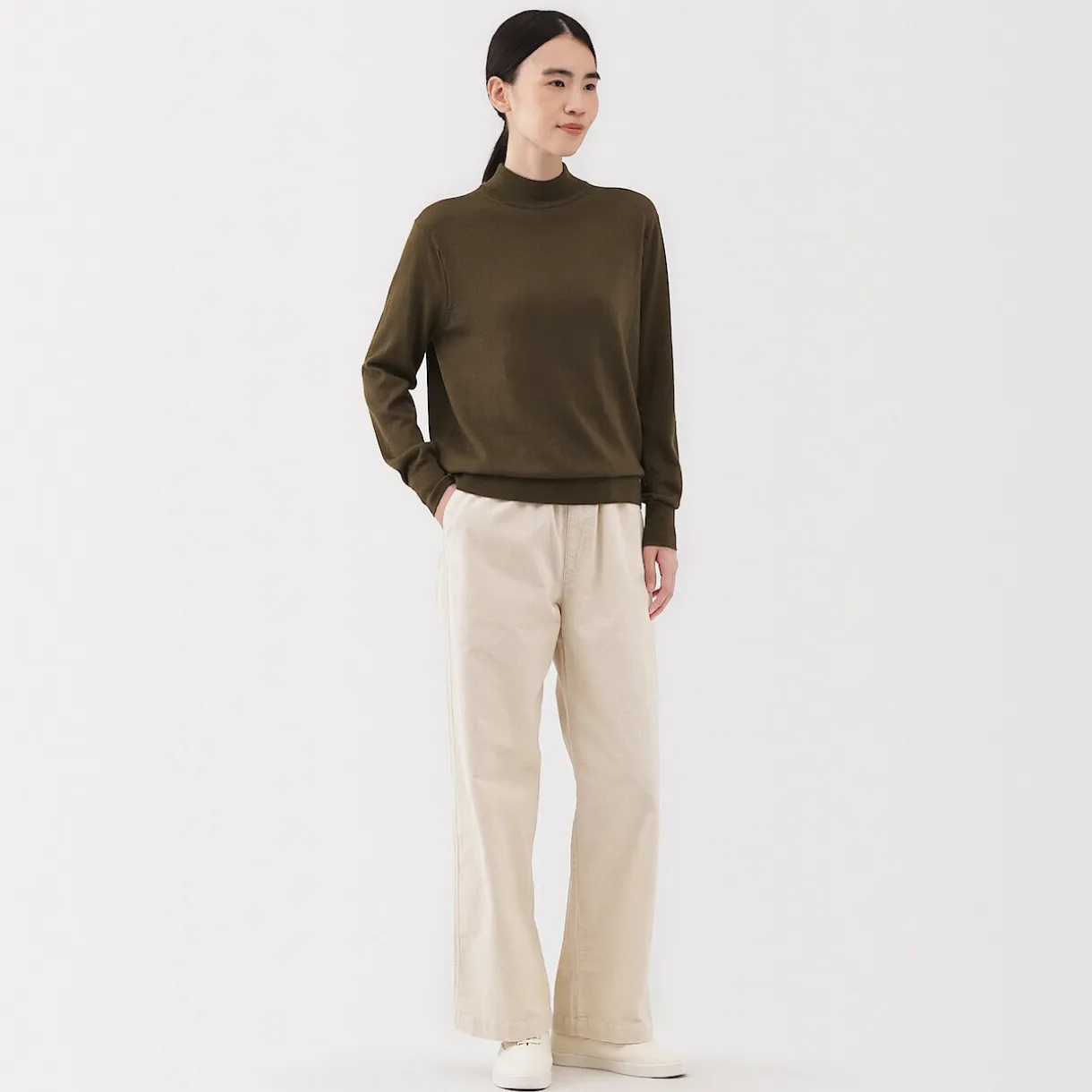 Pull col montant en laine à fine maille femme
