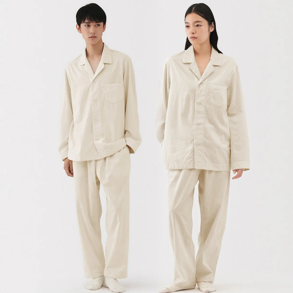 Pyjama unisexe en khadi tissé à la main