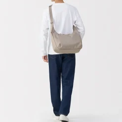 Sac à main déperlant, porté à l'épaule ou en bandoulière