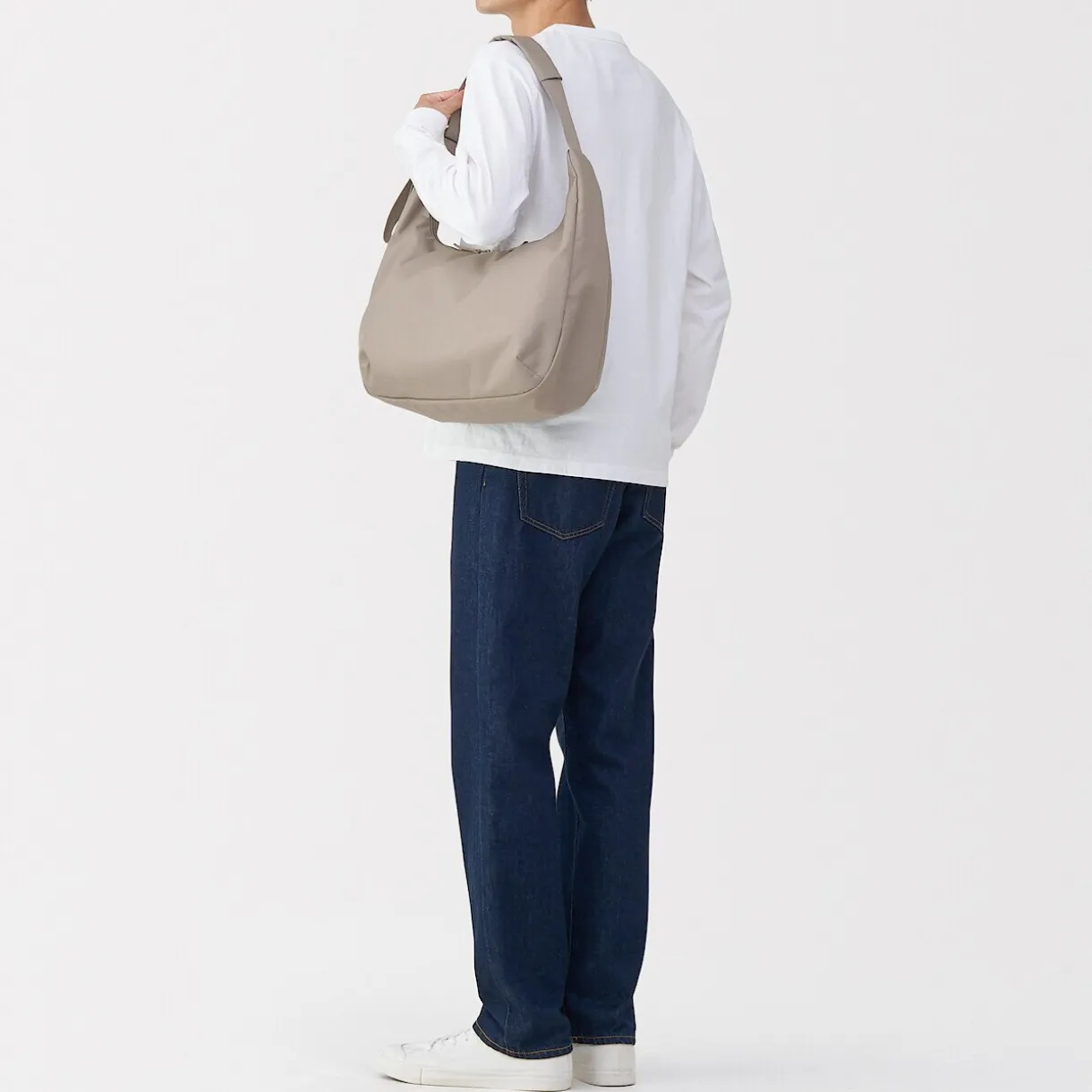Sac à main déperlant, porté à l'épaule ou en bandoulière
