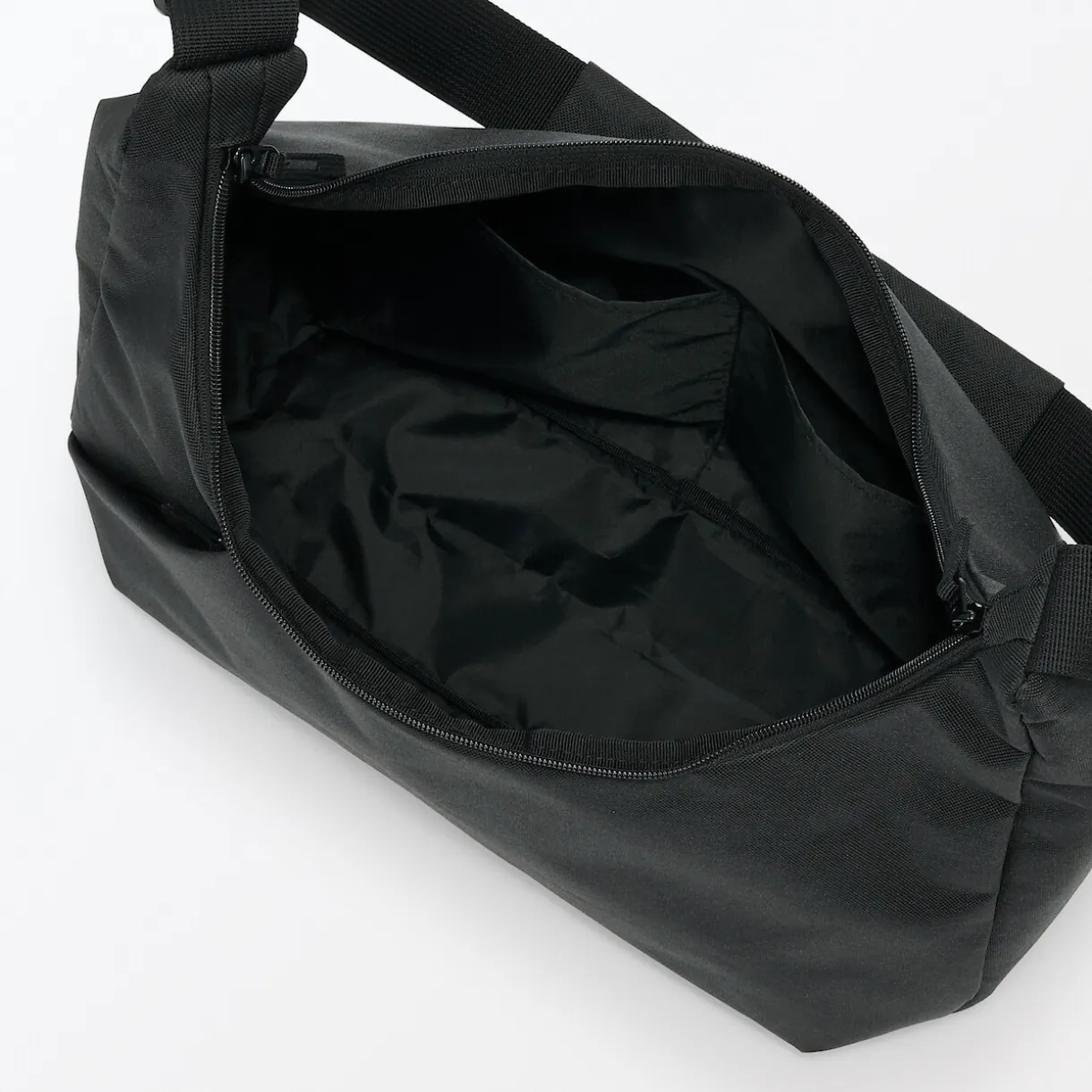 Sac à main déperlant, porté à l'épaule ou en bandoulière
