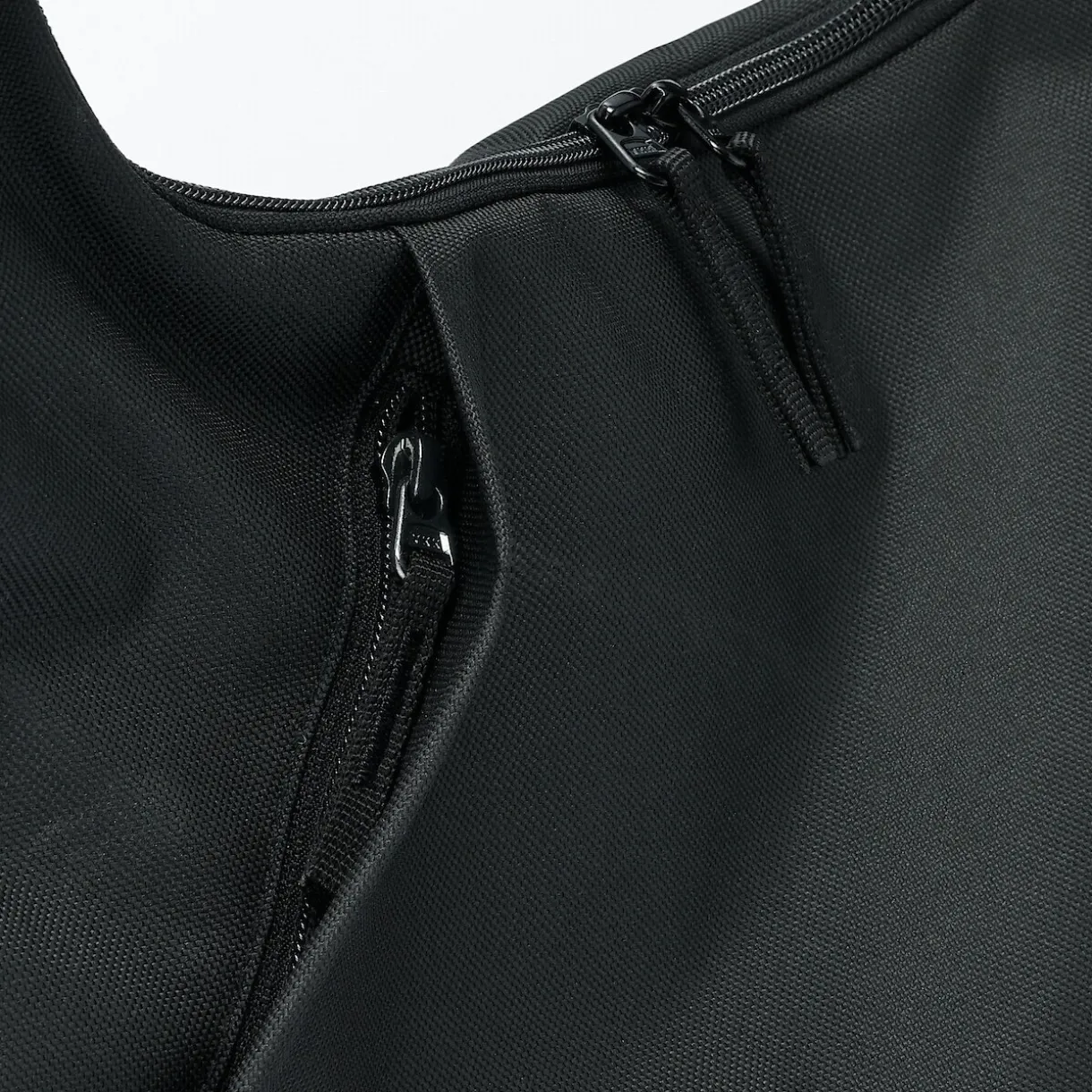 Sac à main déperlant, porté à l'épaule ou en bandoulière