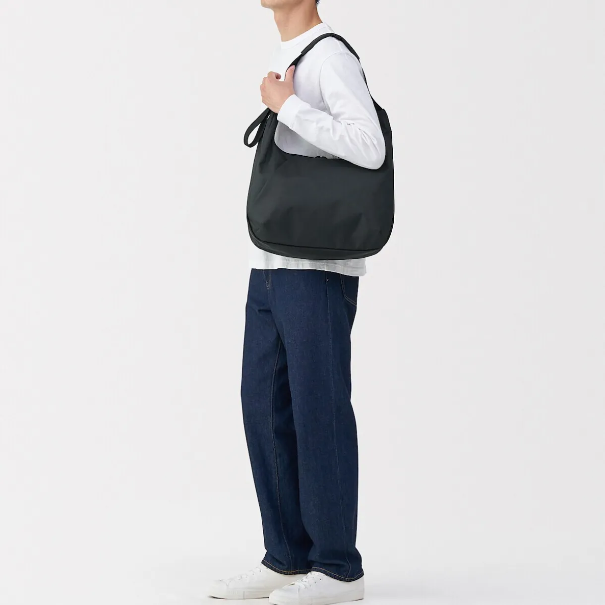 Sac à main déperlant, porté à l'épaule ou en bandoulière