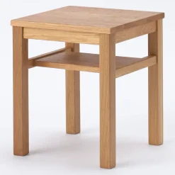 Table de nuit en chêne