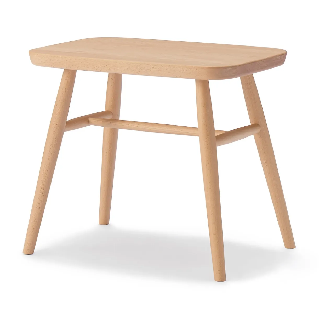 Tabouret en être massif à pieds arrondis