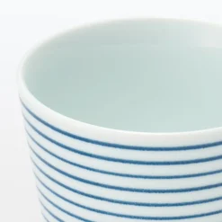 Tasse à saké en porcelaine Hasami - Motif rayures