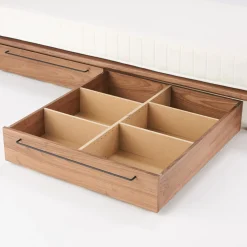 Tiroir en noyer pour lit plate‐forme