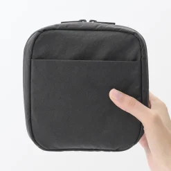 Trousse de maquillage à poser en nylon texturé