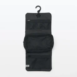 Trousse de toilette à suspendre avec poche amovible