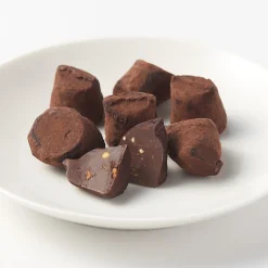 Truffes fantaisie au cacao et à la noisette