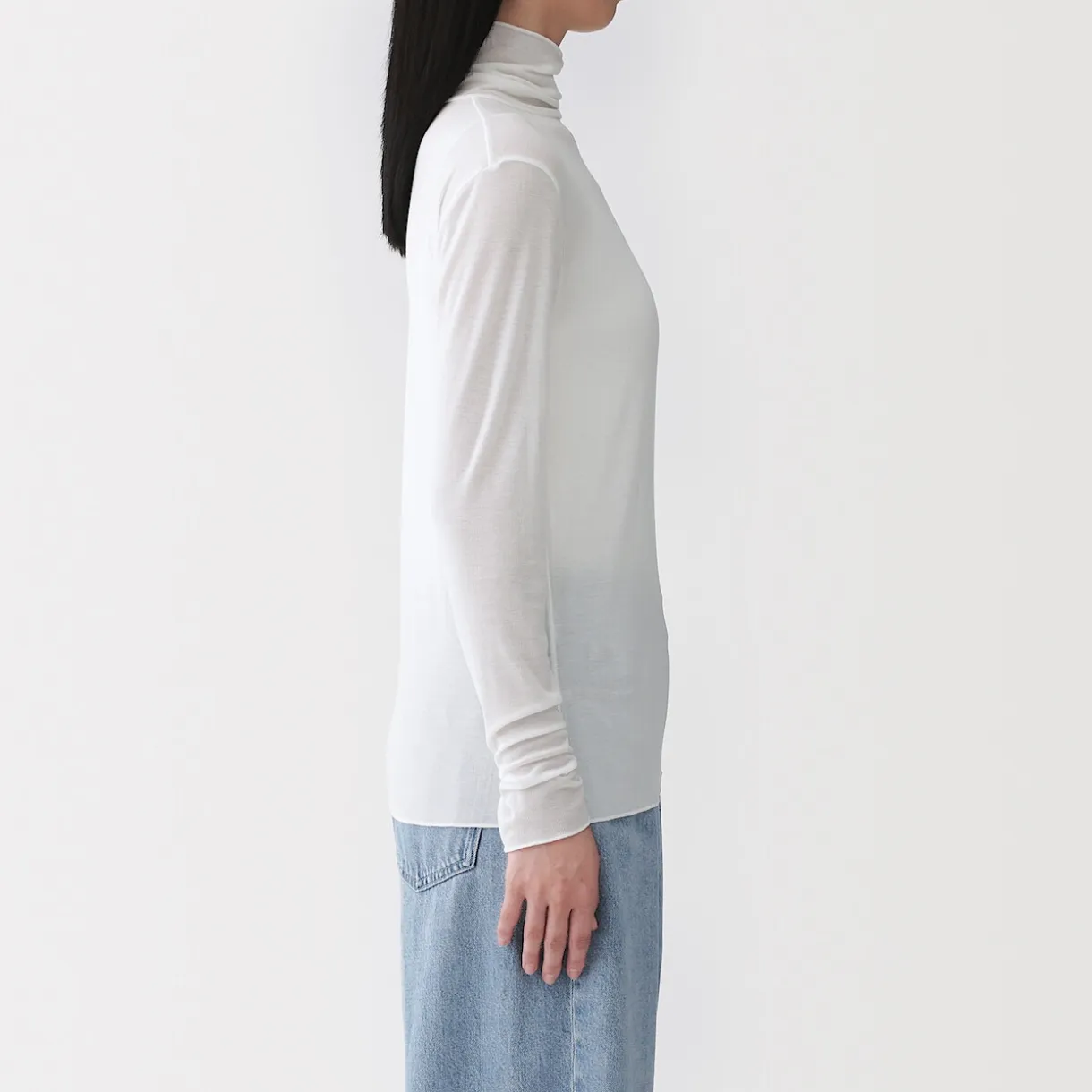 T-shirt à col roulé transparent à manches longues en mélange de lyocell pour femme