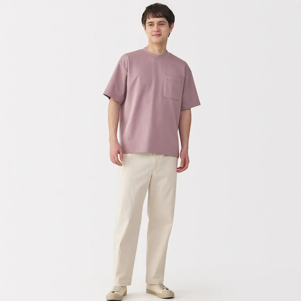 T‐shirt Cool Touch à poche coupe Relax pour homme.