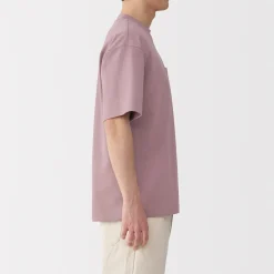 T‐shirt Cool Touch à poche coupe Relax pour homme.