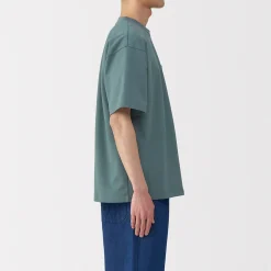 T‐shirt Cool Touch à poche coupe Relax pour homme.