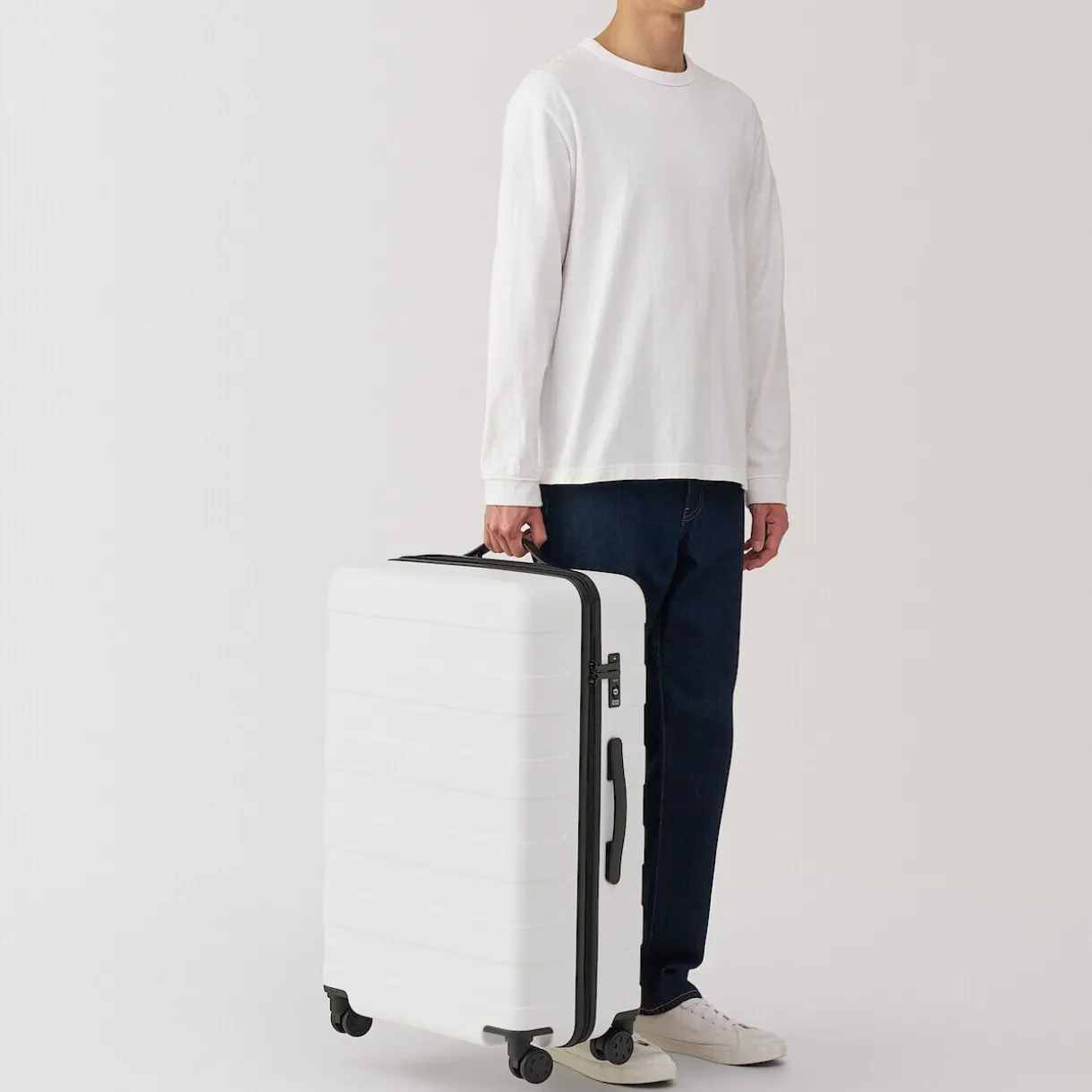 Valise rigide 75L, Moyenne