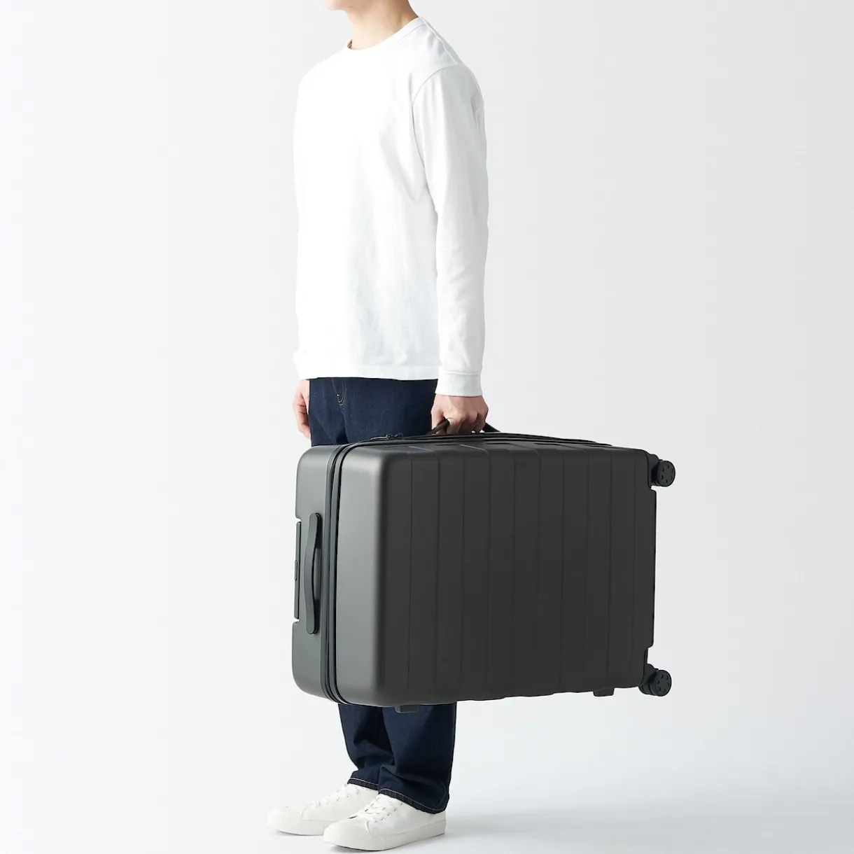 Valise rigide 75L, Moyenne